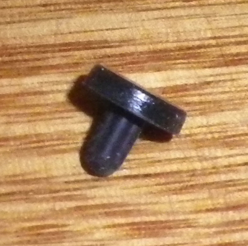 Smeg Gas Stove Rubber Trivet Foot (Pkt 4) - Part # 754010121K
