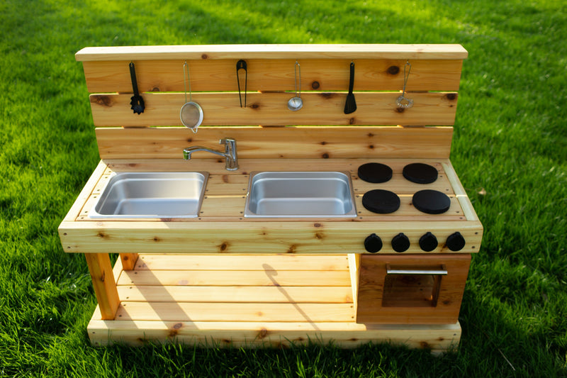 Mud Kitchen with Oven and Working Sink