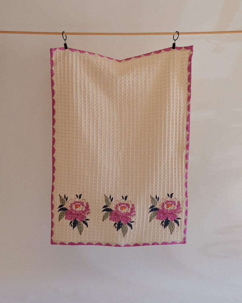 Dia – Fuchsia - Waffle Weave Kitchen Towel - Set of 2